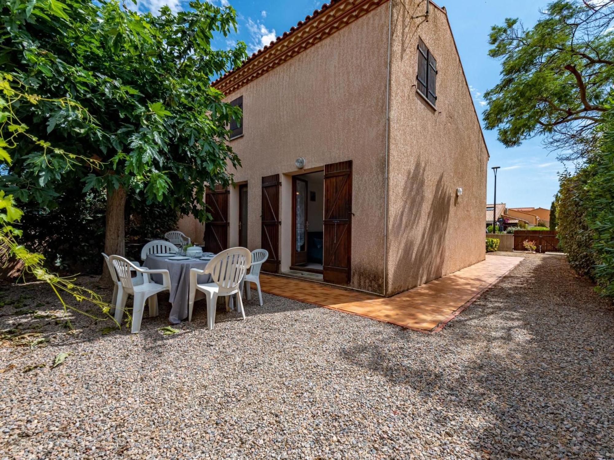 Holiday Home Hameau Des Tamarins-2 By Interhome Le Barcarès Exteriör bild