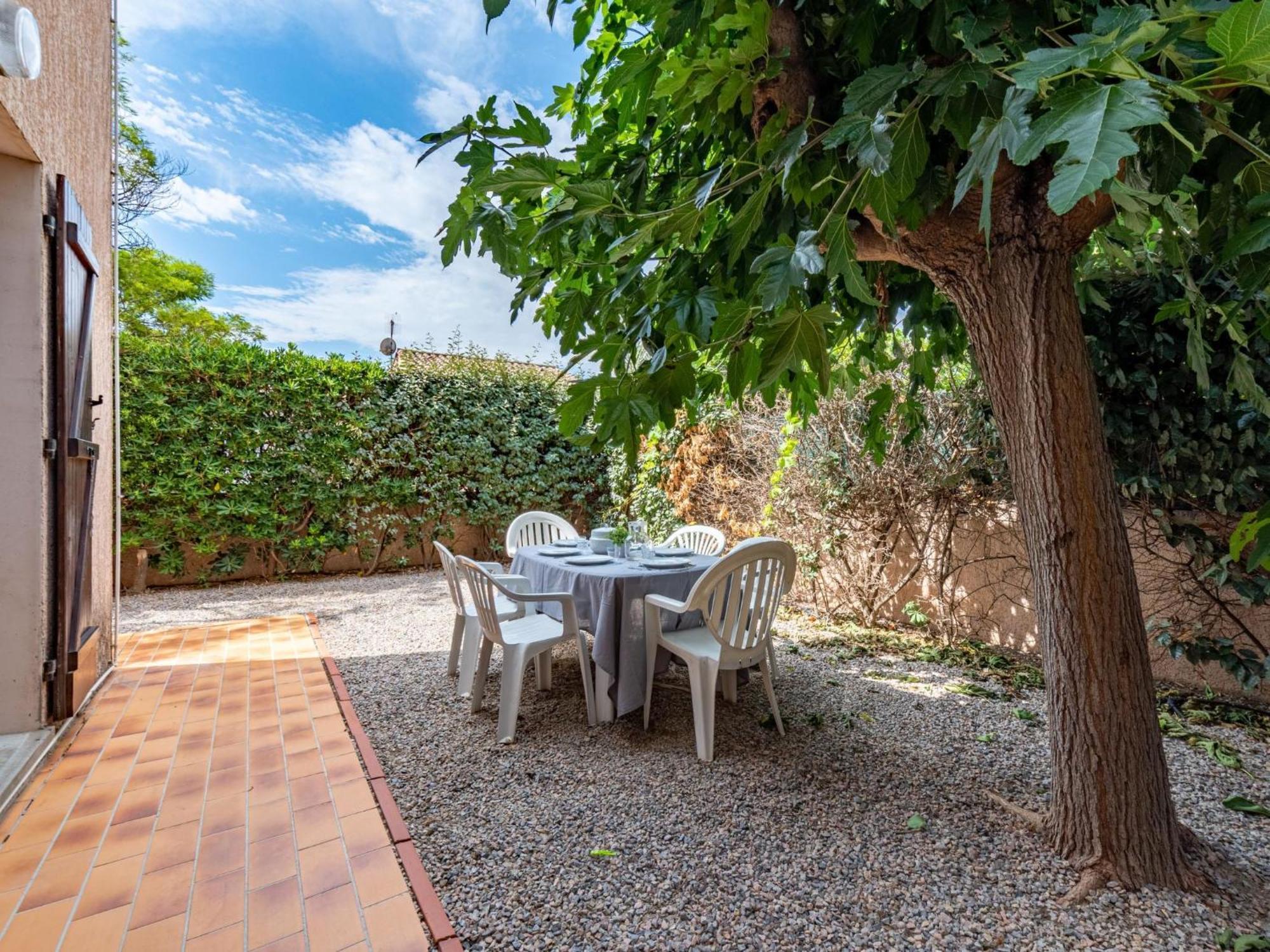 Holiday Home Hameau Des Tamarins-2 By Interhome Le Barcarès Exteriör bild